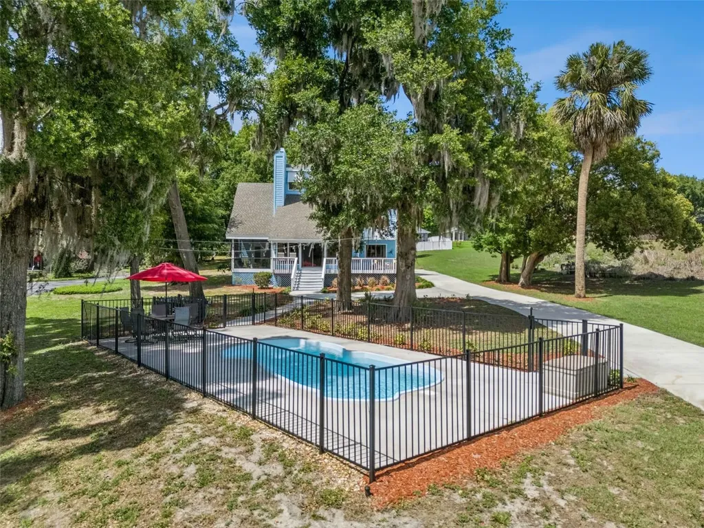 10400 Lake Louisa Road Clermont FL 34711