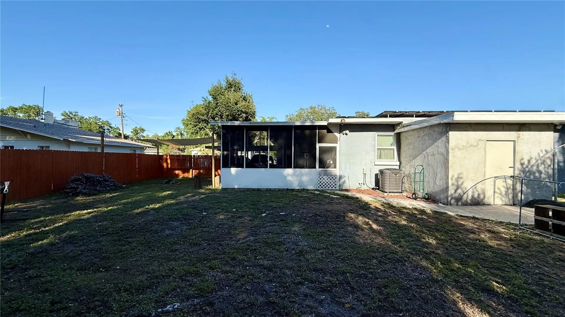 811 22nd Street NW Winter Haven FL 33881
