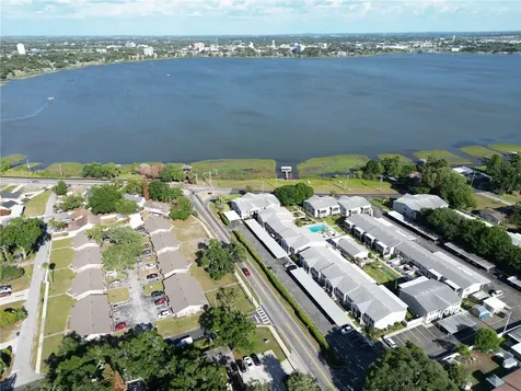 811 22nd Street NW Winter Haven FL 33881