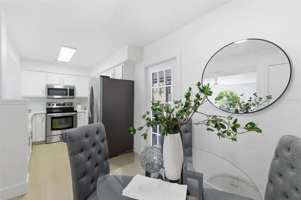 1555 Chateaux De Ville Court Clearwater FL 33764