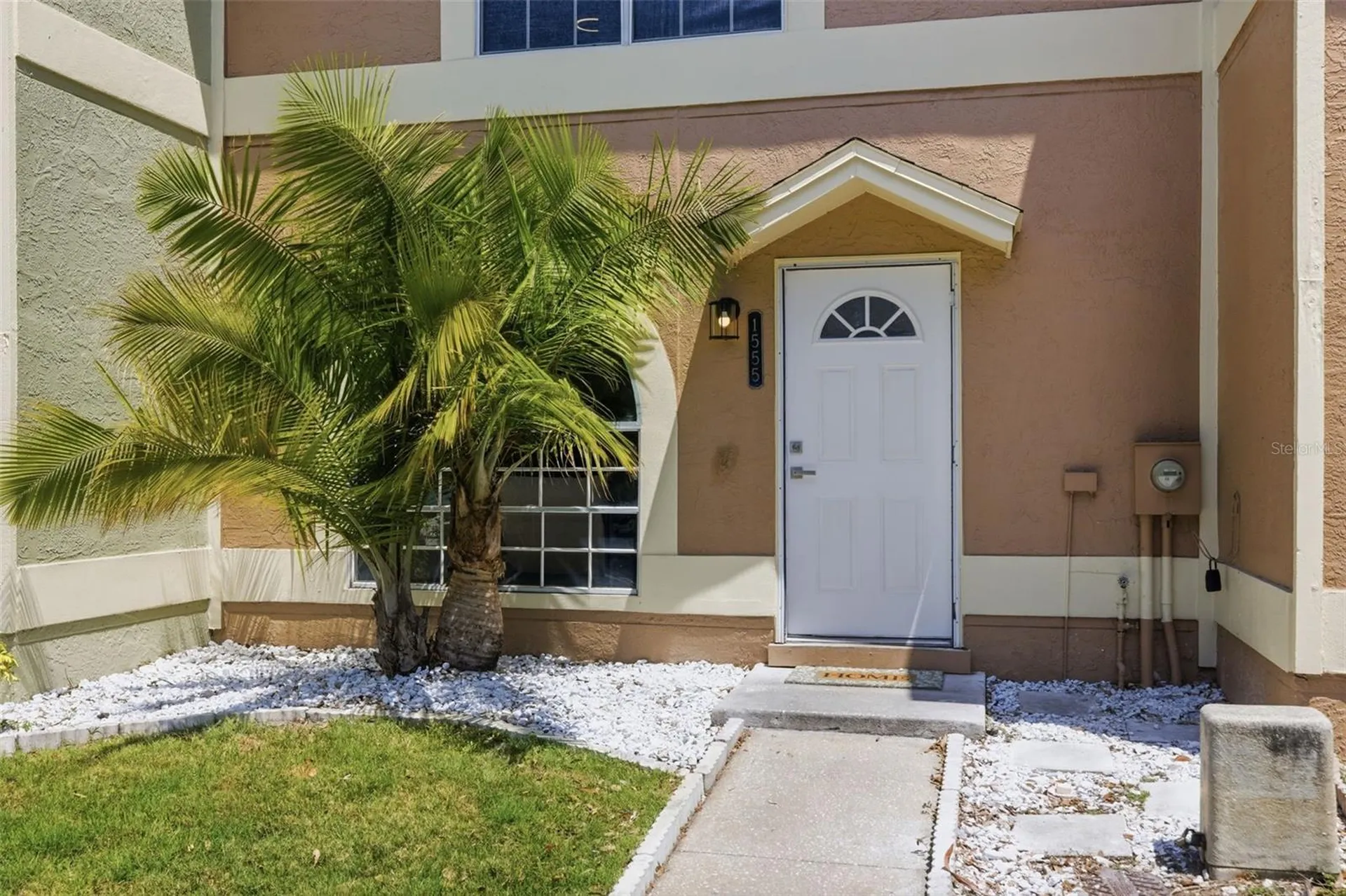 1555 Chateaux De Ville Court Clearwater FL 33764
