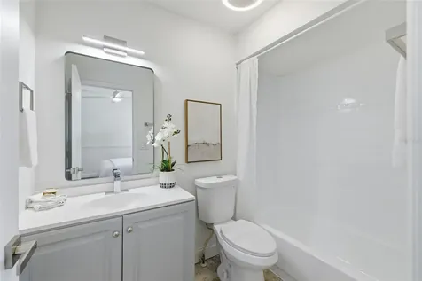 1555 Chateaux De Ville Court Clearwater FL 33764