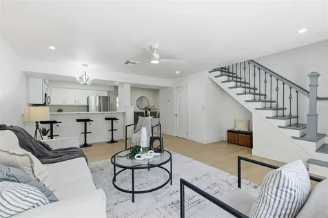 1555 Chateaux De Ville Court Clearwater FL 33764