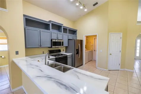 6905 Freeport Road Riverview FL 33578