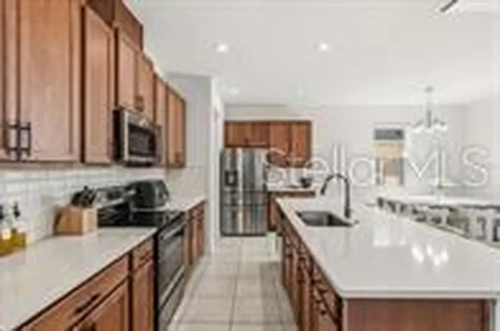 5277 Royal Point Avenue Kissimmee FL 34746