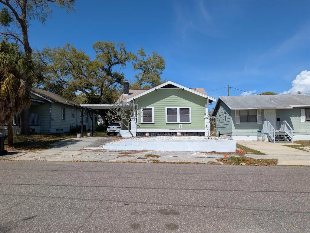771 14th Avenue S St Petersburg FL 33701