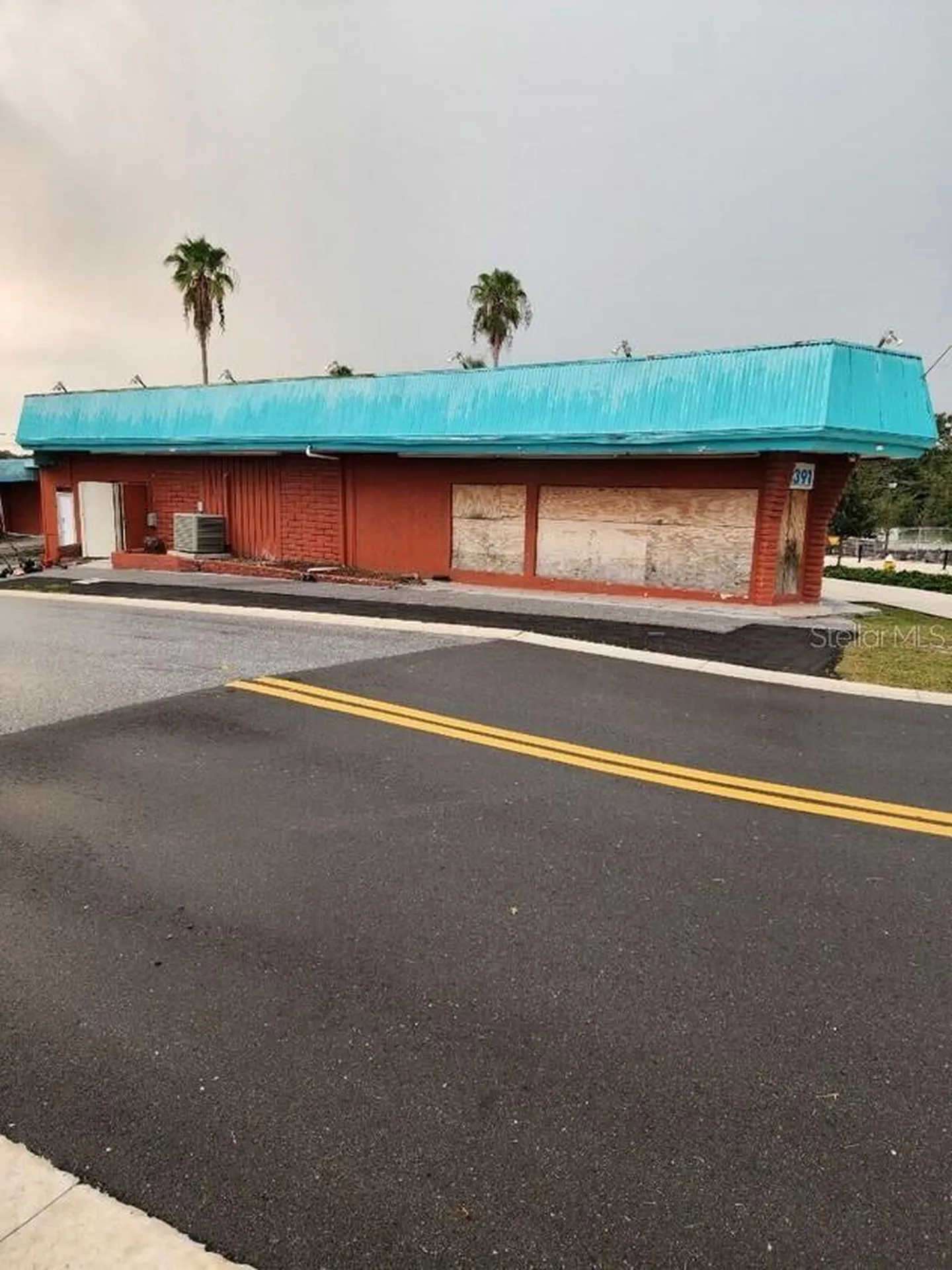1383 Gulf To Bay Boulevard Clearwater FL 33755