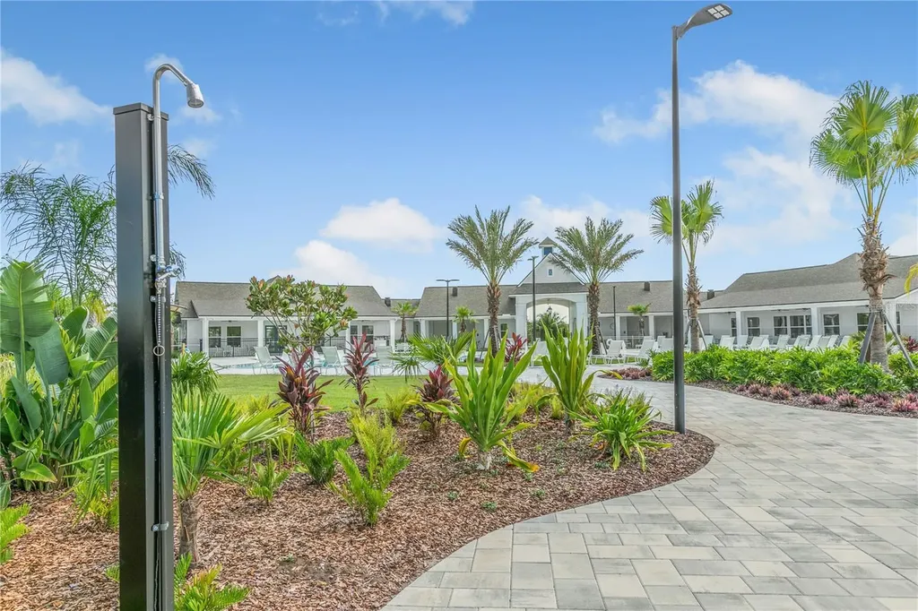 90 Springwood Drive Palm Coast FL 32137