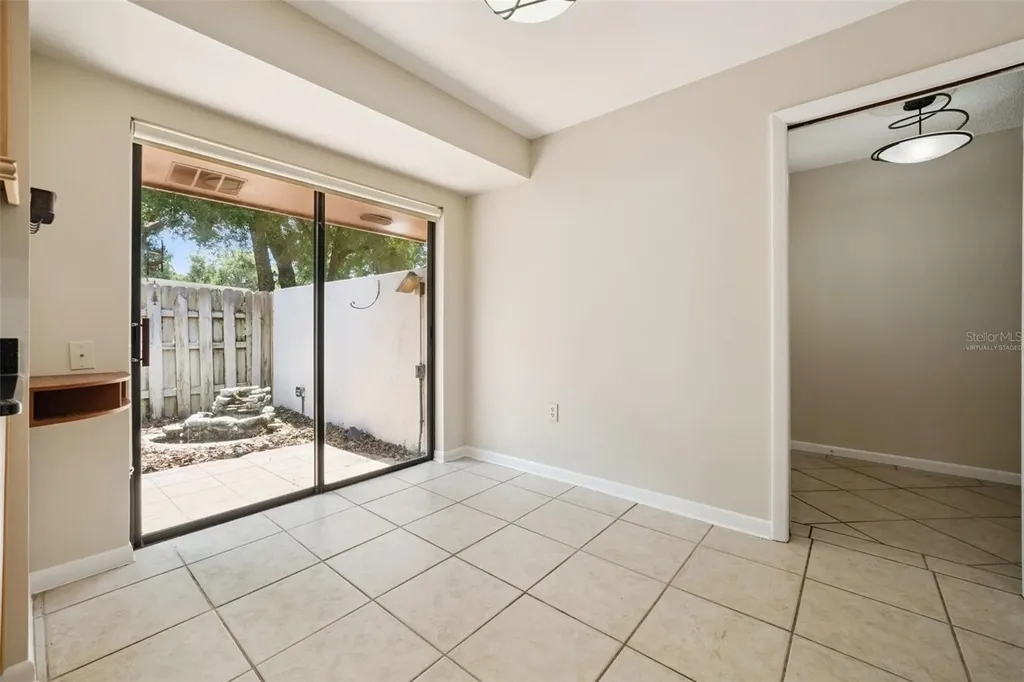 424 Knoll Tree Lane Apopka FL 32712