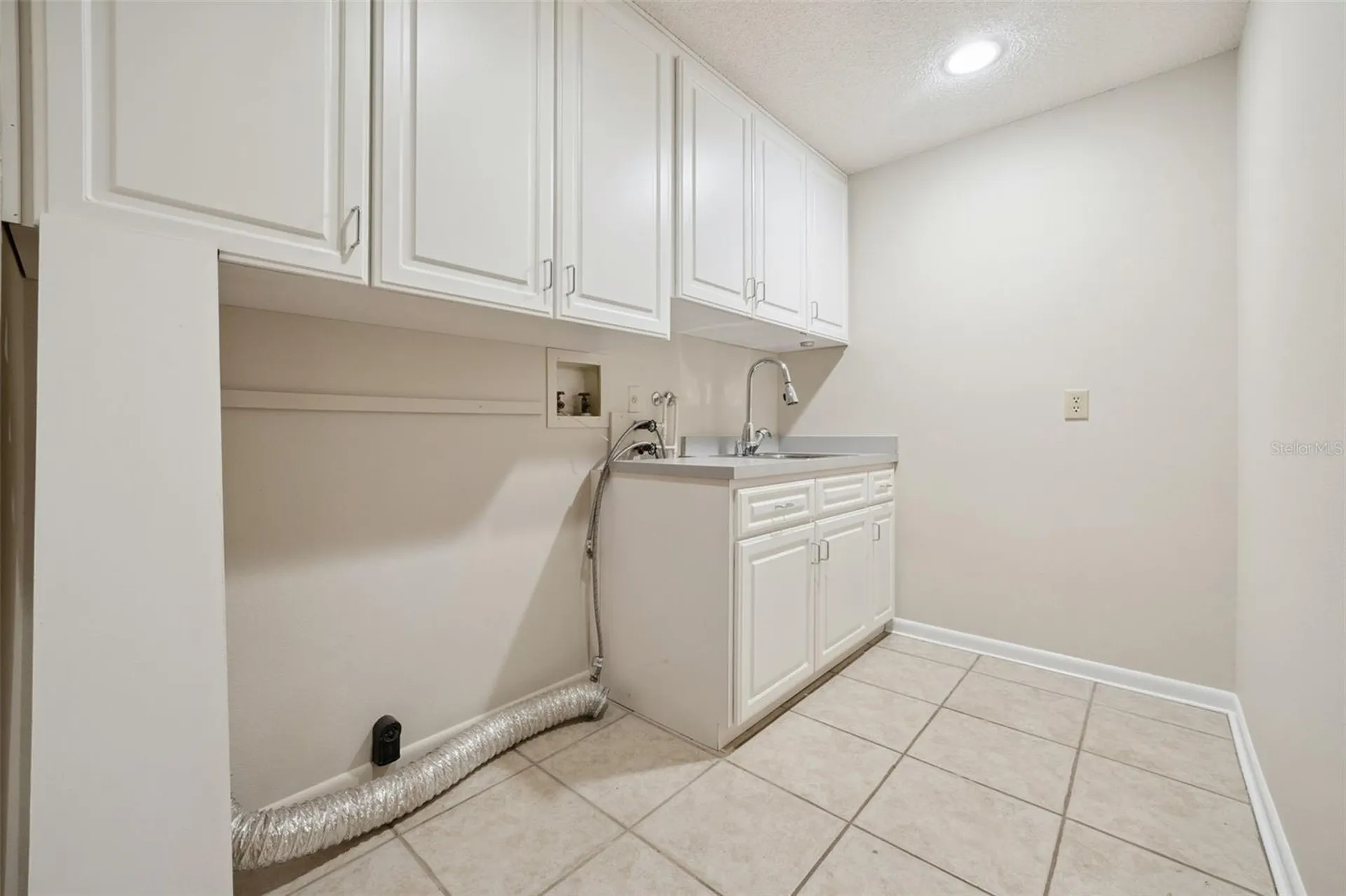 424 Knoll Tree Lane Apopka FL 32712