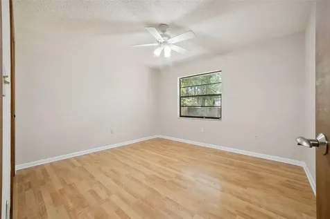 424 Knoll Tree Lane Apopka FL 32712