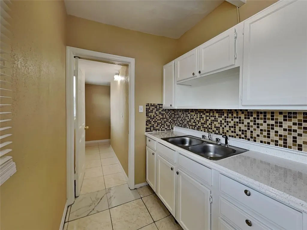8403 Libby Lane Tampa FL 33619