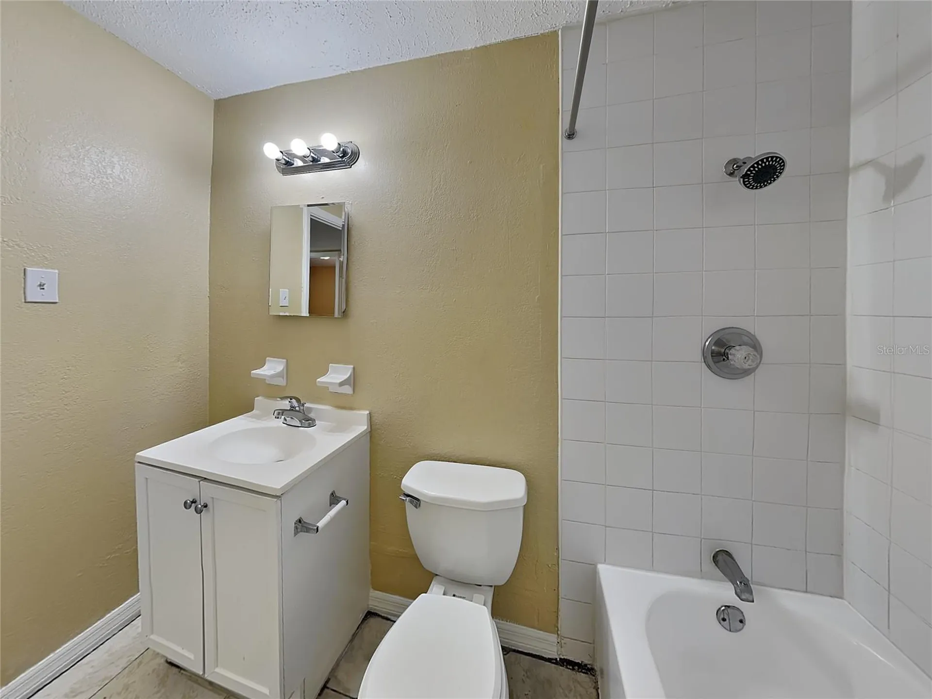 8403 Libby Lane Tampa FL 33619