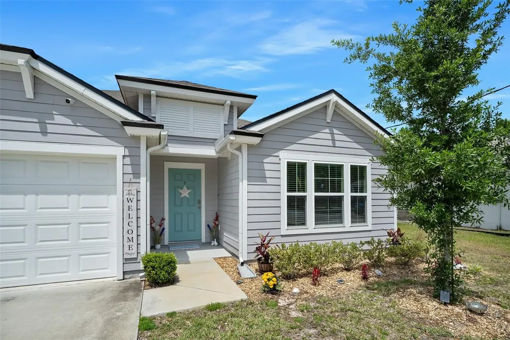 10 Raleigh Drive Palm Coast FL 32164