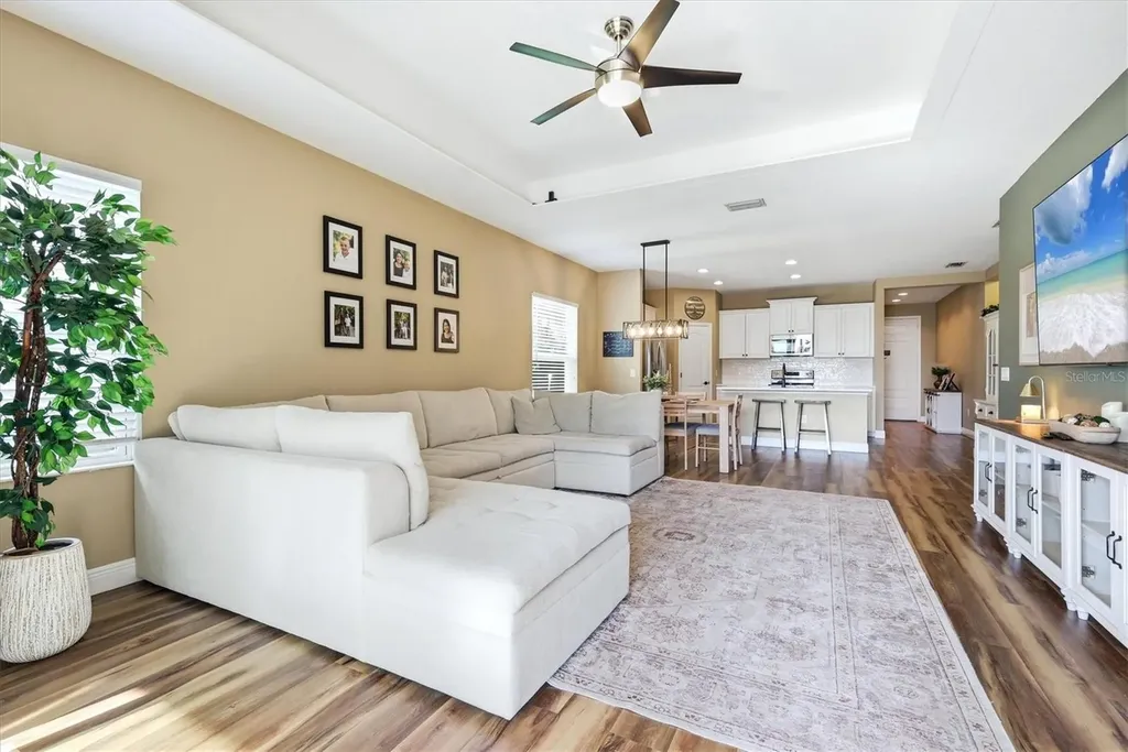 1307 Thornbury Drive Parrish FL 34219