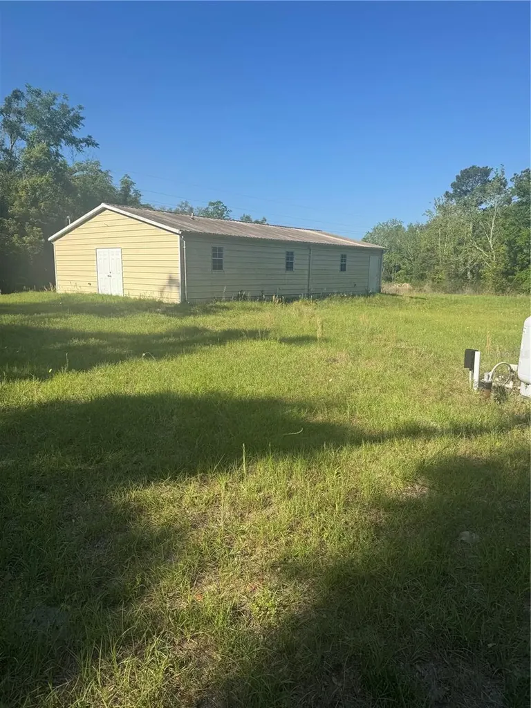 7097 119th Road Live Oak FL 32060