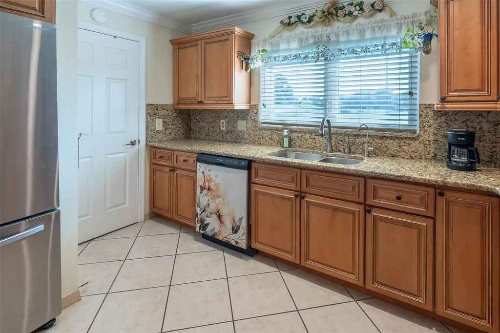 8611 SW 65th Avenue Road Ocala FL 34476