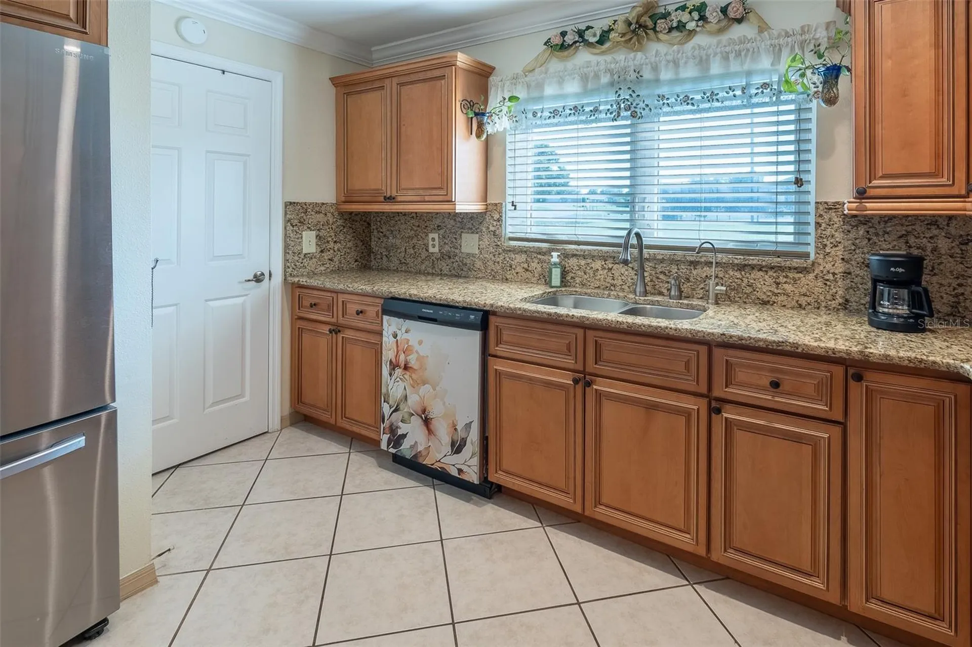 8611 SW 65th Avenue Road Ocala FL 34476