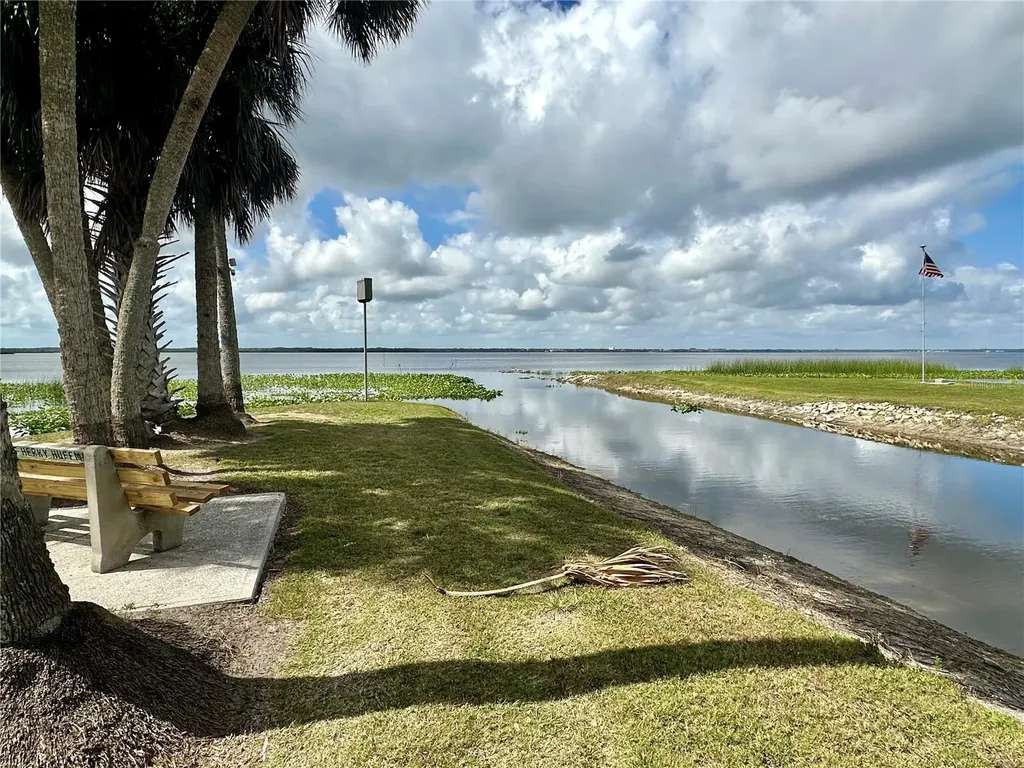 1540 Stone Trail Deltona FL 32725