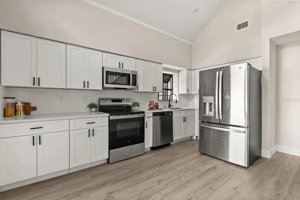 1540 Stone Trail Deltona FL 32725