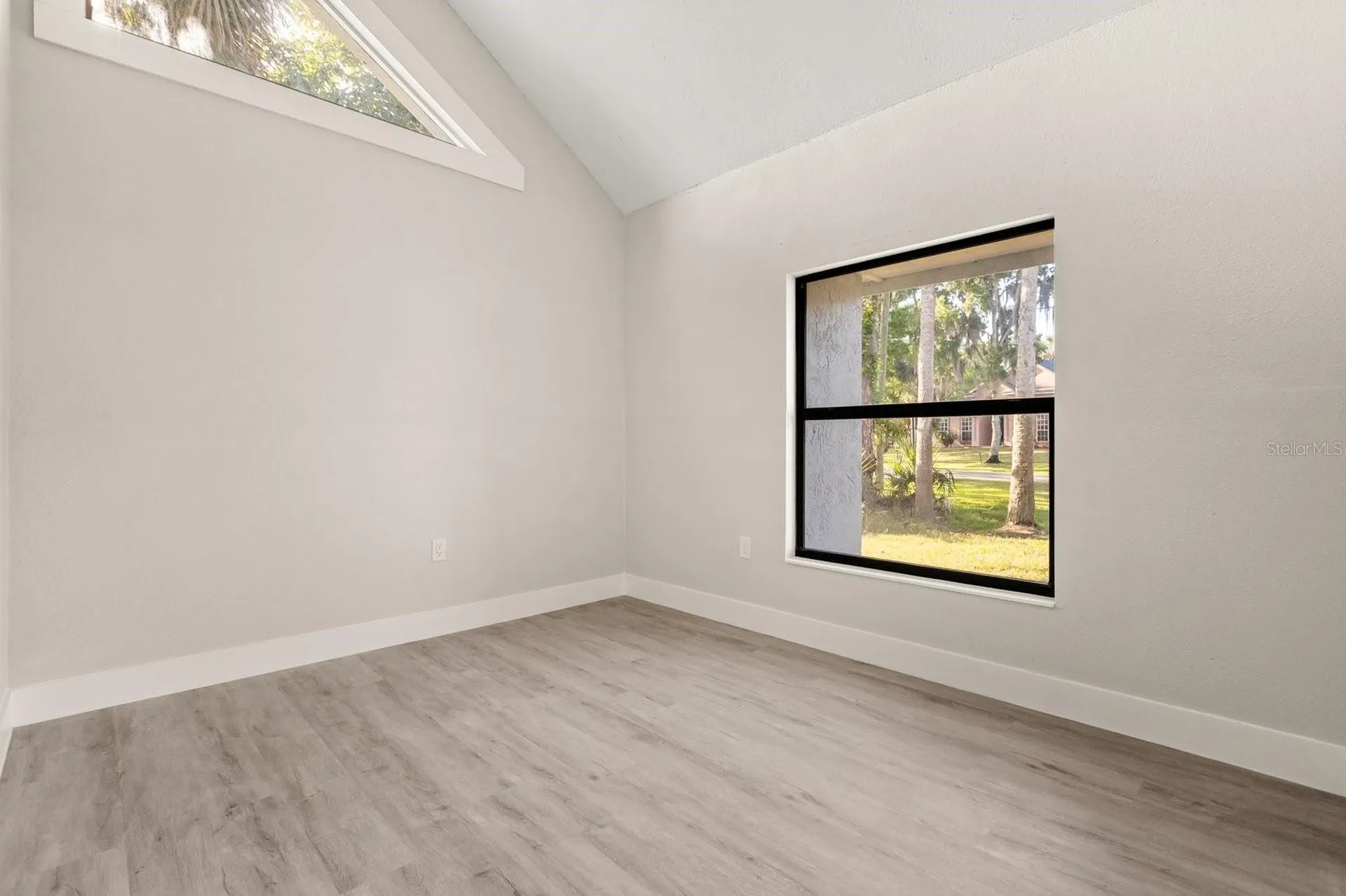 1540 Stone Trail Deltona FL 32725