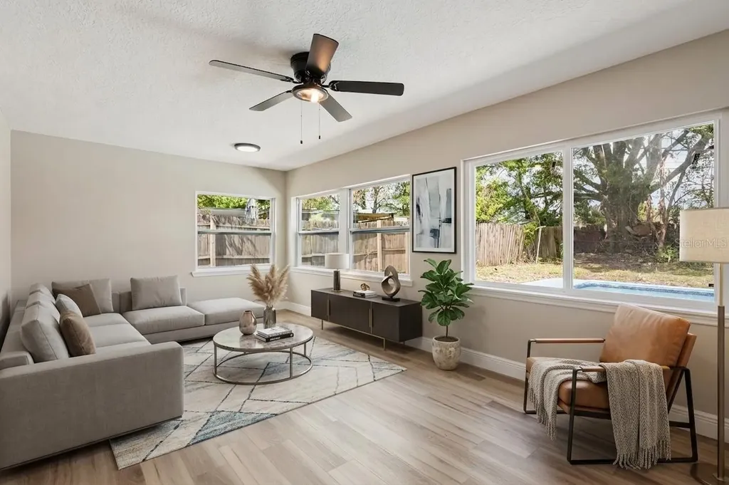 713 Thalia Drive Orlando FL 32807