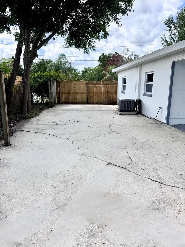 713 Thalia Drive Orlando FL 32807