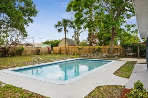 713 Thalia Drive Orlando FL 32807