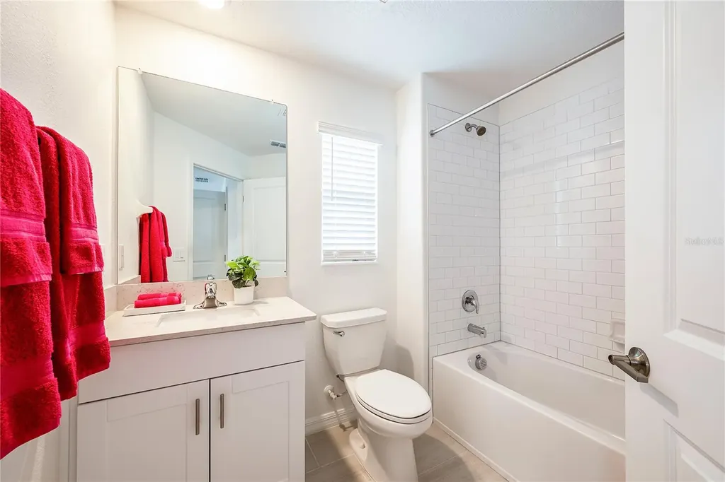5095 Capri Harbor Drive Wimauma FL 33598