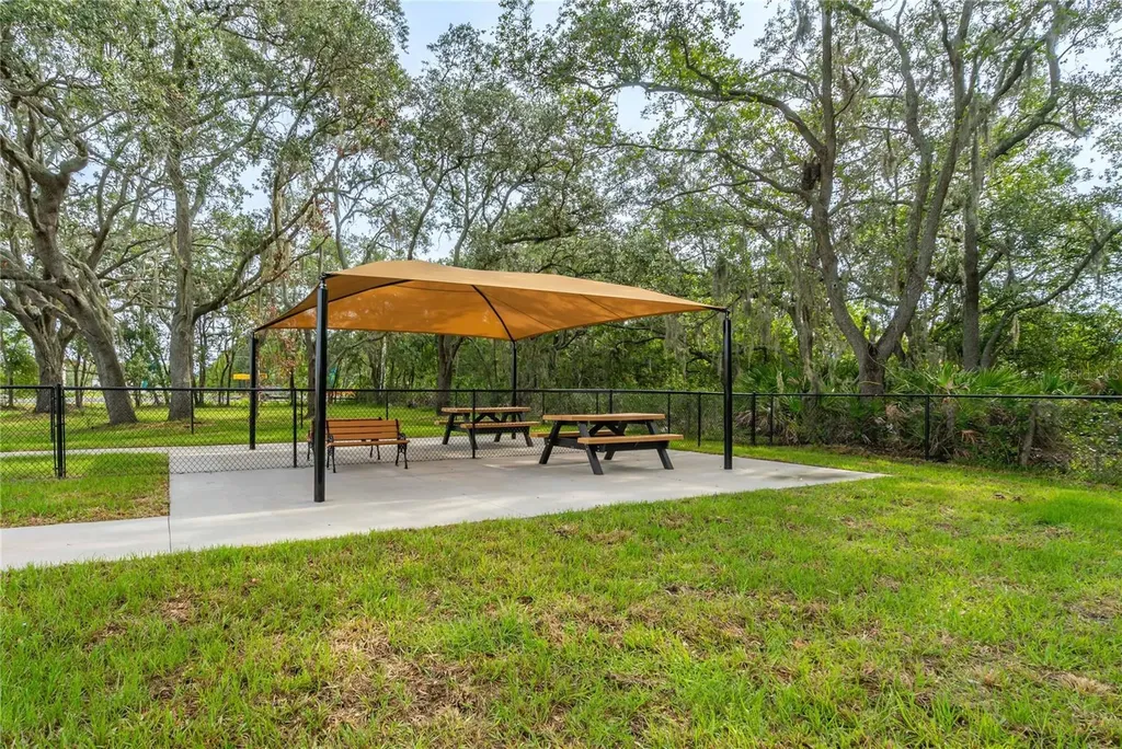 5095 Capri Harbor Drive Wimauma FL 33598