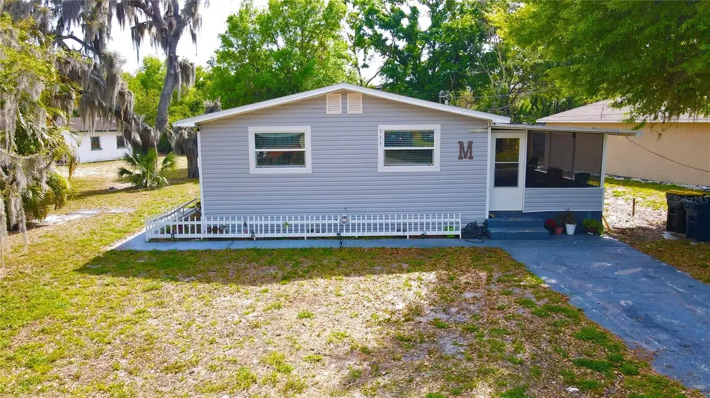 111 NE Palencia Road Auburndale FL 33823