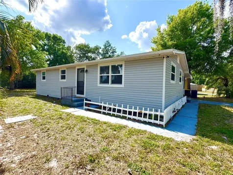 111 NE Palencia Road Auburndale FL 33823