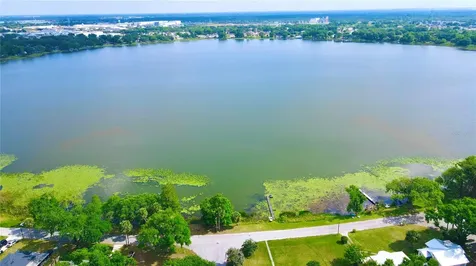 111 NE Palencia Road Auburndale FL 33823
