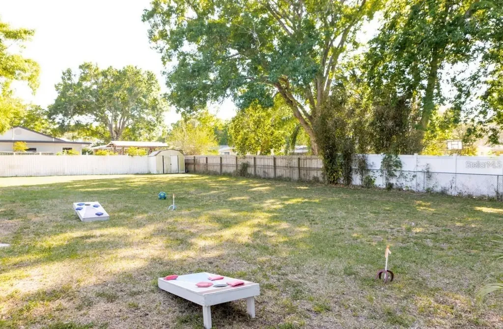 12706 Forest Street Tampa FL 33612