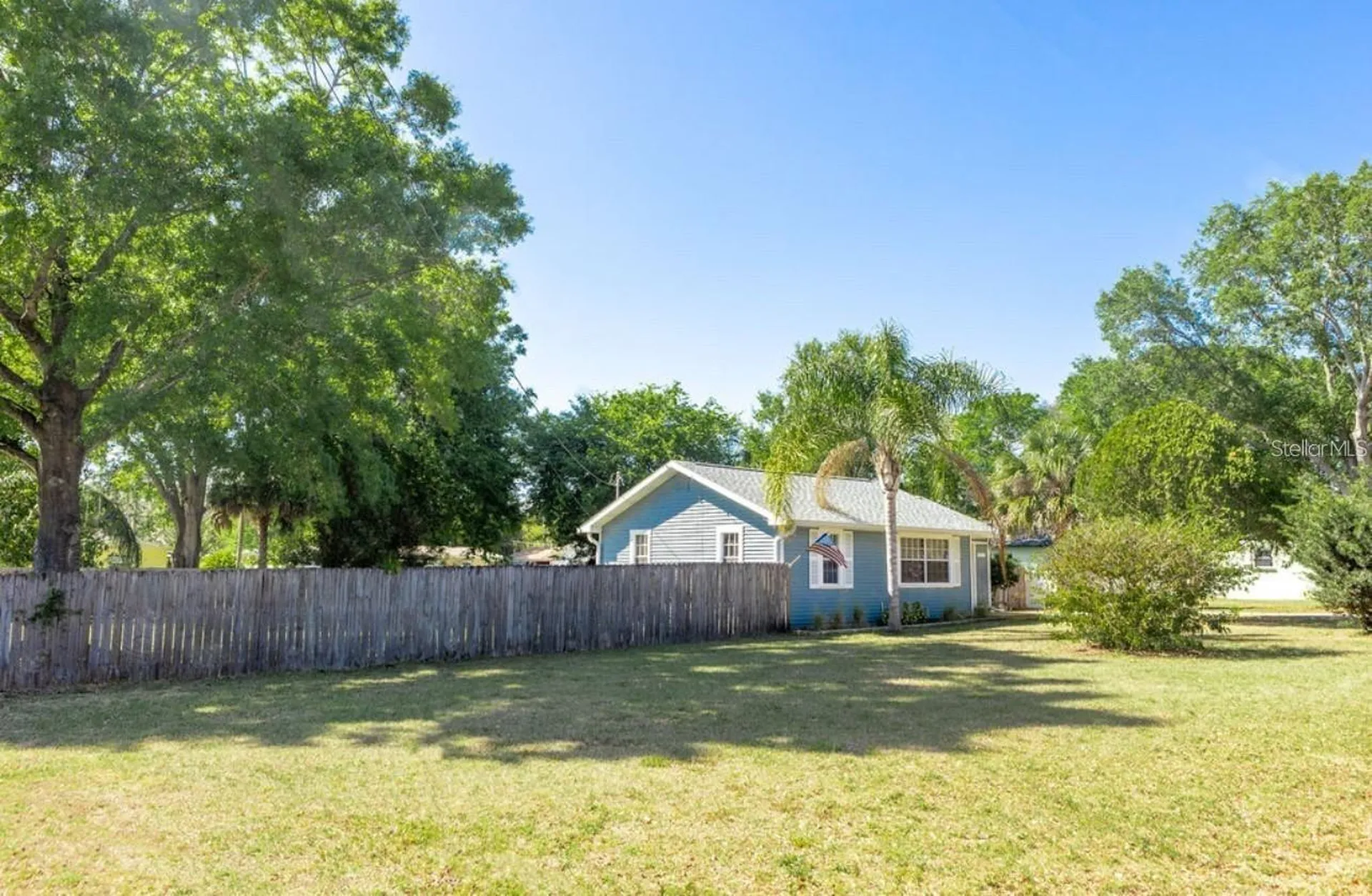 12706 Forest Street Tampa FL 33612