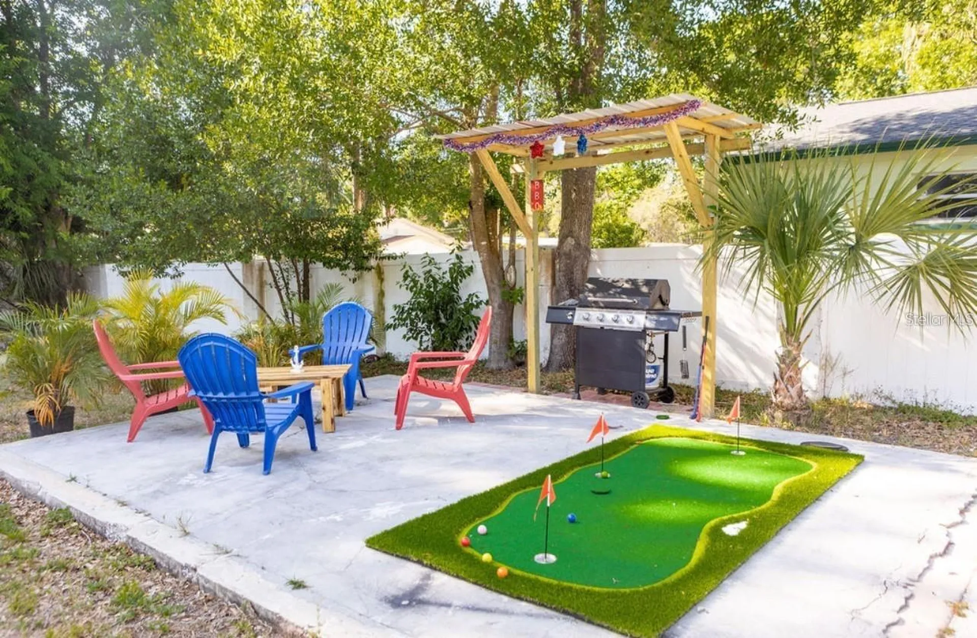 12706 Forest Street Tampa FL 33612