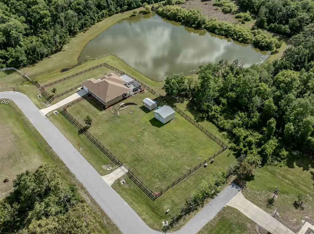 8140 260th Street E Myakka City FL 34251