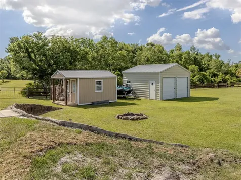 8140 260th Street E Myakka City FL 34251