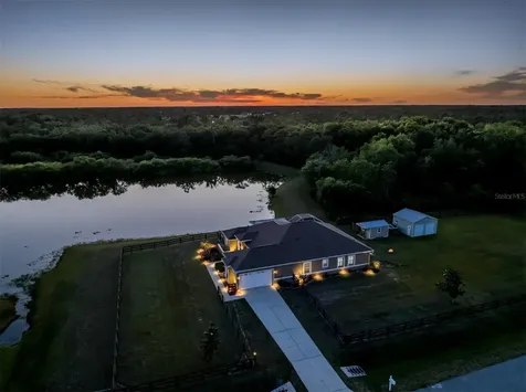 8140 260th Street E Myakka City FL 34251