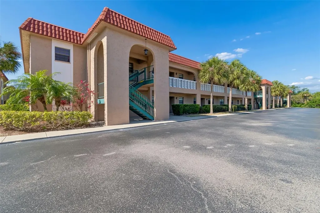 1750 Belleair Forest Drive Belleair FL 33756