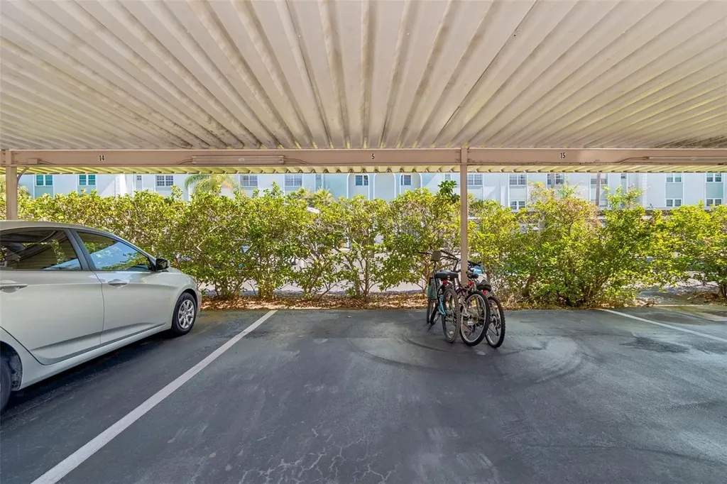 1750 Belleair Forest Drive Belleair FL 33756