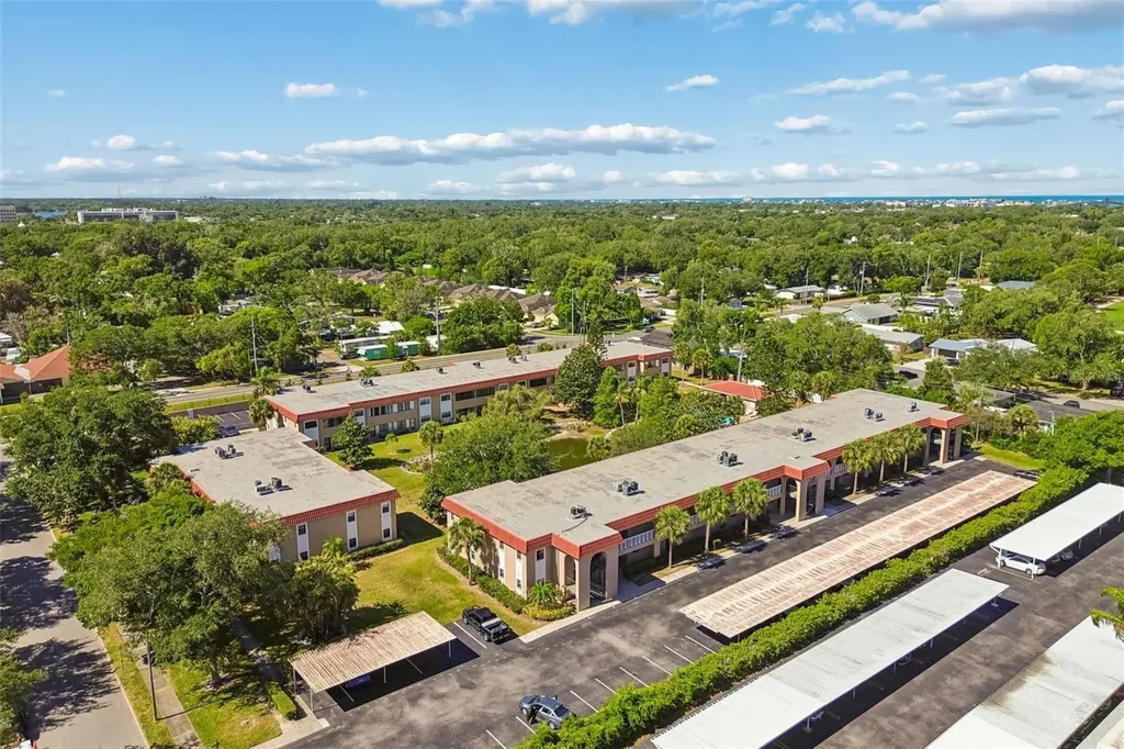 1750 Belleair Forest Drive Belleair FL 33756