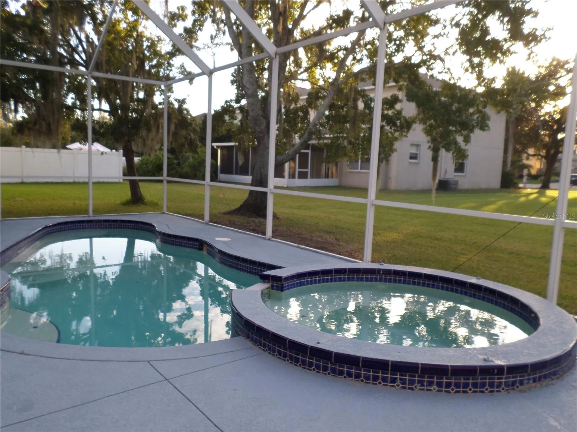 19407 Sandy Springs Circle Lutz FL 33558