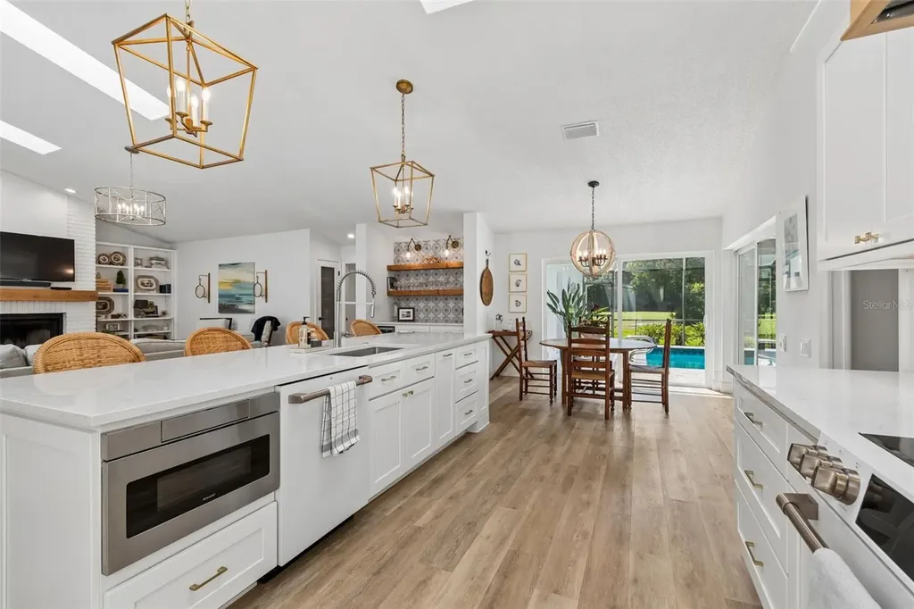 3337 Hyde Park Drive Clearwater FL 33761