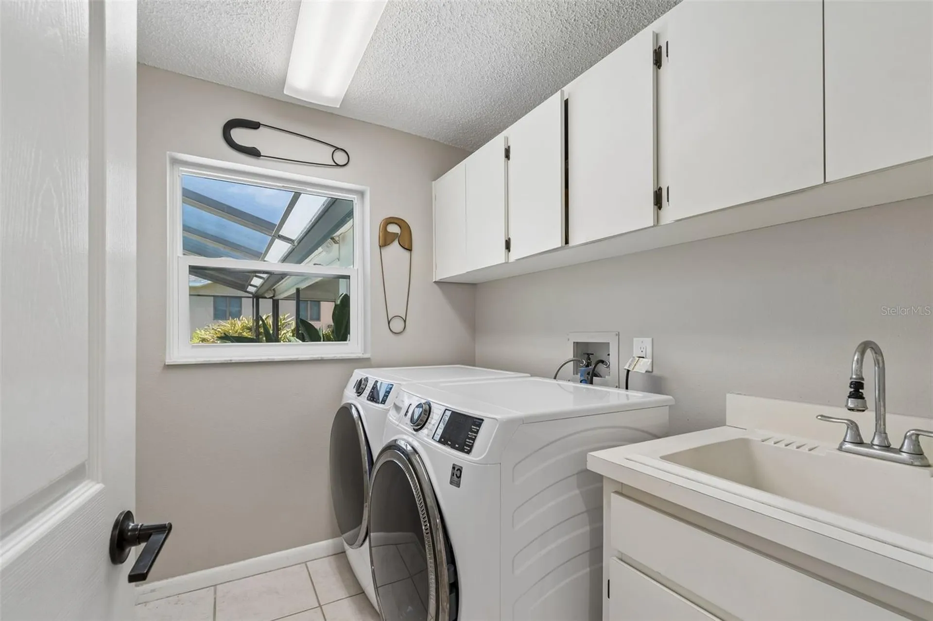 3337 Hyde Park Drive Clearwater FL 33761