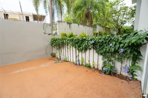Cond Caparra Chalets 8 Guaynabo PR 00966
