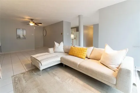 Cond Caparra Chalets 8 Guaynabo PR 00966