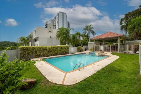 Cond Caparra Chalets 8 Guaynabo PR 00966