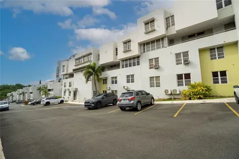 Cond Caparra Chalets 8 Guaynabo PR 00966