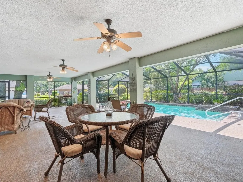 5046 Barrowe Drive Tampa FL 33624